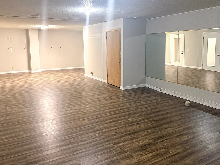 5540 W Michigan Ave — Photo 4