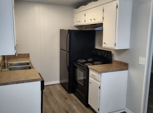 1002 W Hughes St APT 7, Fayetteville, AR 72701