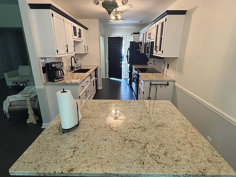 8012 Rockhampton Cir — Photo 39