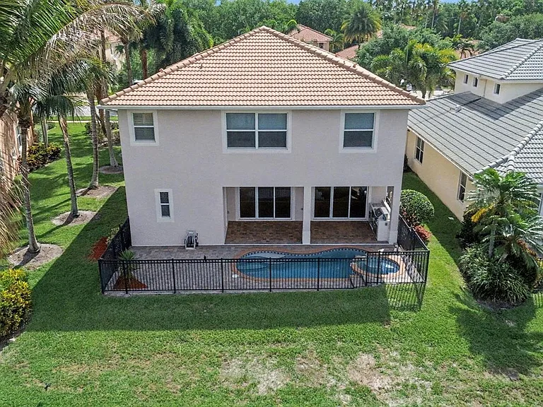 12054 Aviles Circle Palm — Photo 43