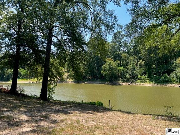 5th image of 2240 Bayou Darbonne Dr