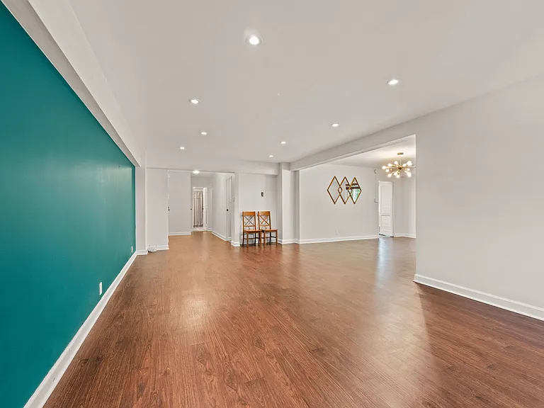 4201 Cathedral Ave NW #501W — Photo 6