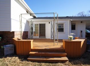 9124 Braeburn Dr, Annandale, VA 22003