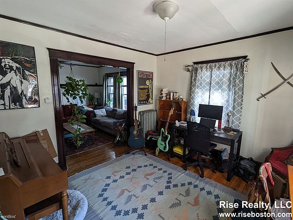 118 Myrtle #1 Waltham Unit Photo 2