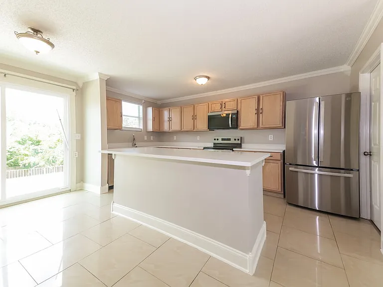 1421 Nimitz Way — Photo 8