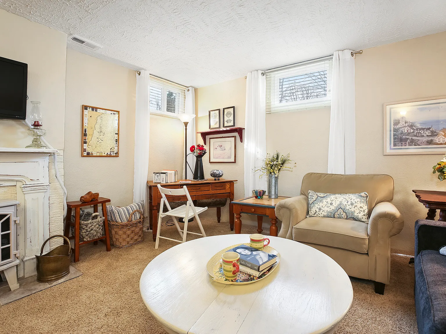 2 bed, 1000 sqft, $3,000 — Photo 1