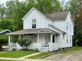 11 Gilbert St, Oneonta, NY 13820