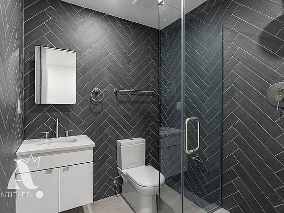 3rd image of 58 Avenue A #1K
