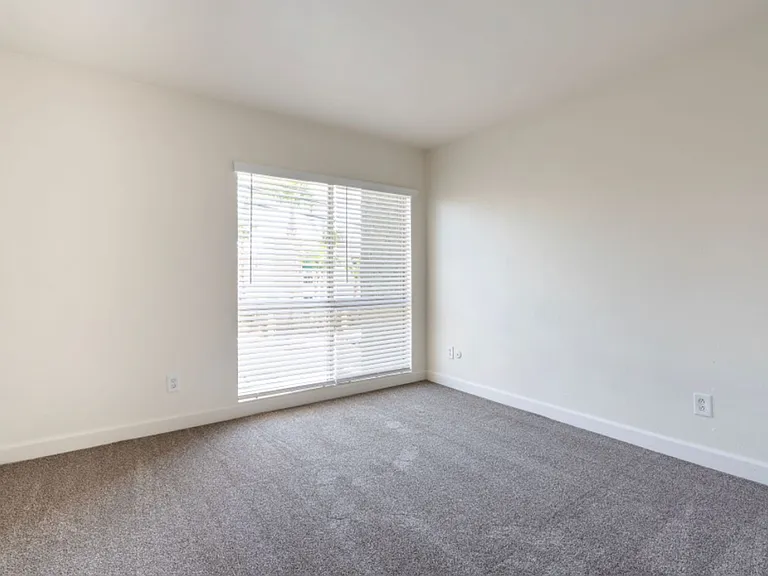 Greentree Apartments — Photo 93
