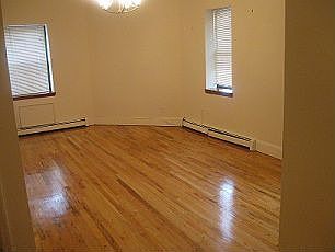 2nd image of 261 Wyckoff Ave