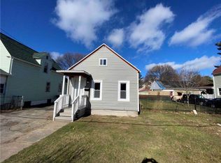 8 Lang St, Rochester, NY 14621