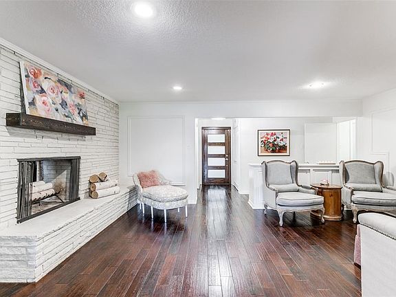 4th image of 6242 Crestmont Dr