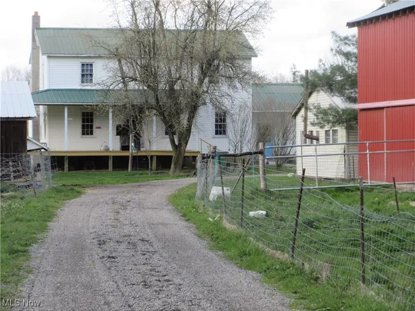 6563 County Line Rd, Williamsfield, OH 44093