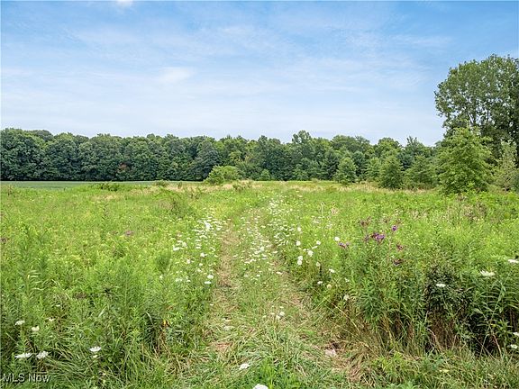 4th image of 4501 Township Road 114