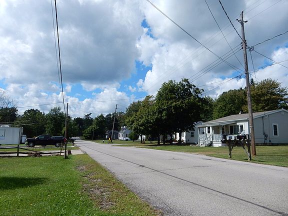 5th image of 1113 East Blvd
