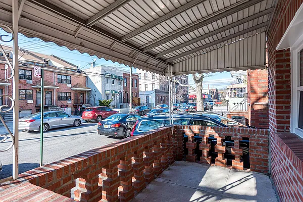 Rented by Nooklyn NYC LLC | media 4