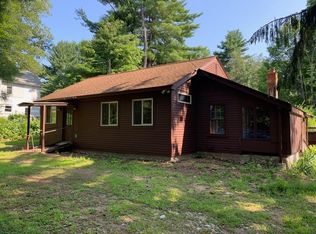 253 Pelham Rd, Amherst, MA 01002