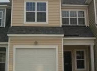 7227 Aquinas Ave, Raleigh, NC 27617