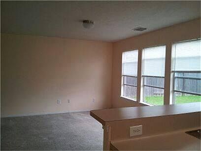 5th image of 6602 Stonecross Creek Ln
