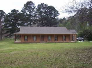 2144 White Rd, Florence, MS 39073