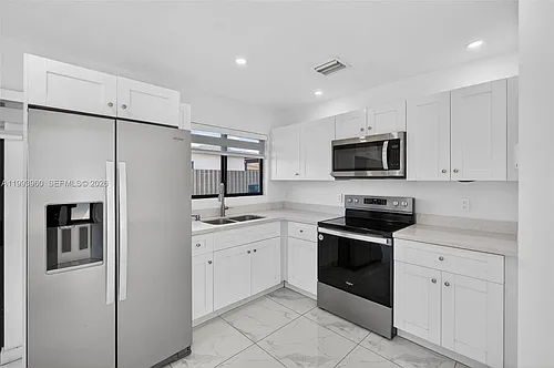 2492 SW 44th St #2492 Photo 1