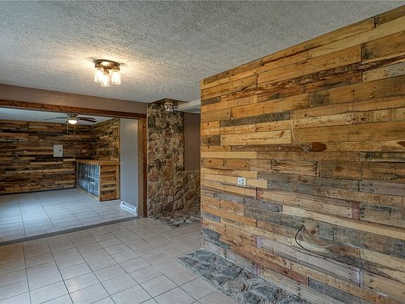 3rd image of 280 Virginia Ridge Rd