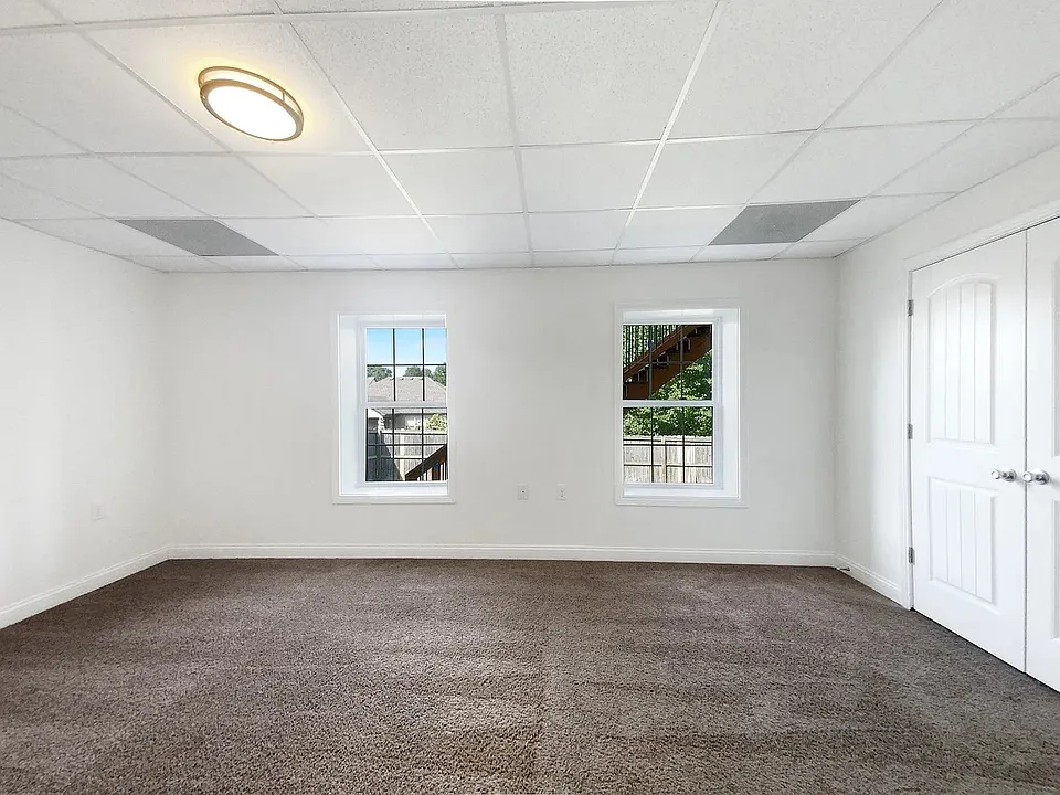1575 Cobra Ln