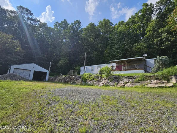 3183 Upper Rd, Shamokin, PA 17872