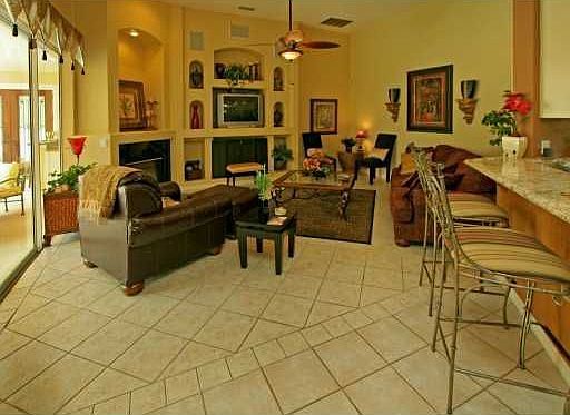 4th image of 2235 Cairns Ct