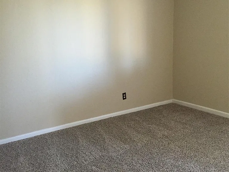 upstairs bedroom #2