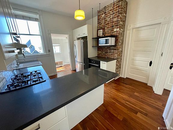 3rd image of 231 San Jose Ave