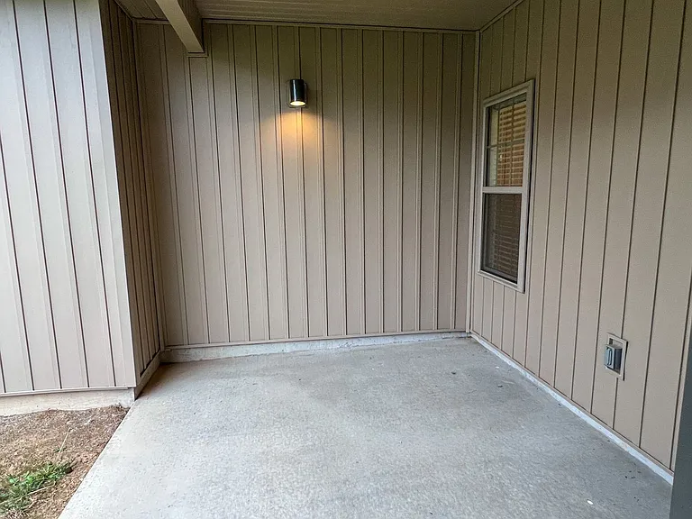 3021 W Cardinal St — Photo 10