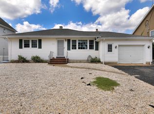 715 Drum Point Rd, Brick, NJ 08723