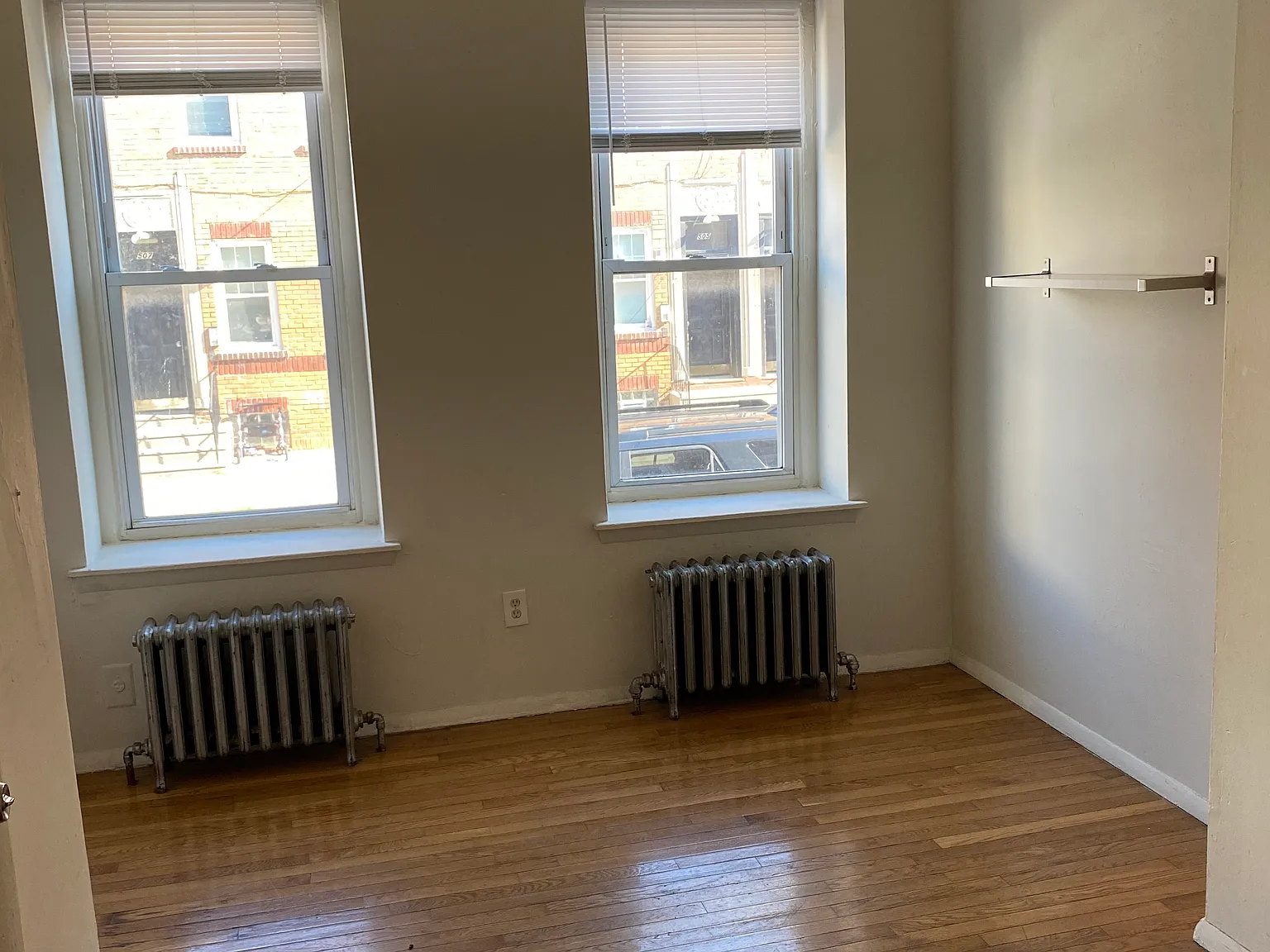 1 bed, 600 sqft, $1,300 — Photo 1