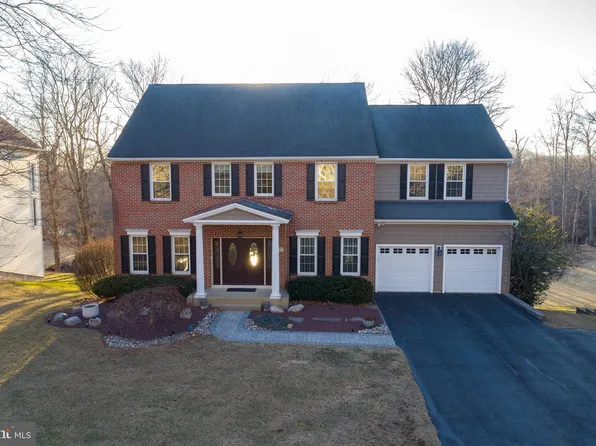 305 Stonyhill Dr, Chalfont, PA 18914