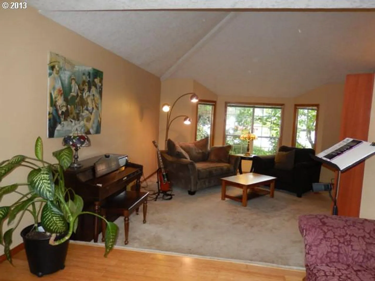 Bethany Single Family Home — Photo 4