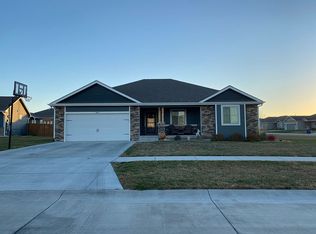 4612 Camphor Cir, Manhattan, KS 66502