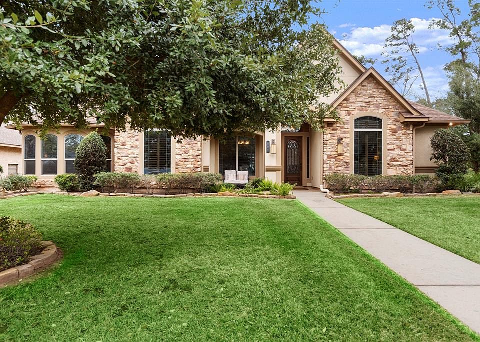 1st image of 101 Greenbriar Dr