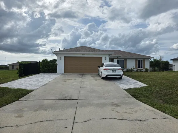2204 NE 6th Pl, Cape Coral, FL 33909