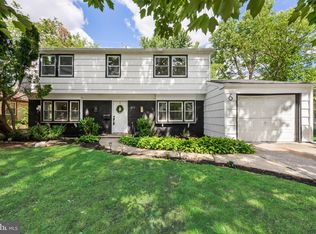 6 Hasting Ln, Willingboro, NJ 08046