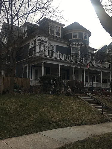 216 Madison Ave SE Photo 1