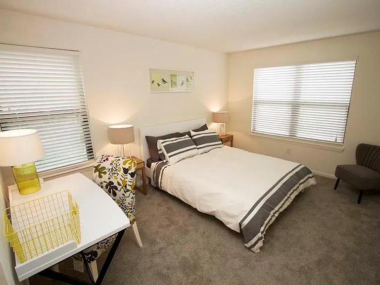 Reserve at Hillcrest — Photo 7