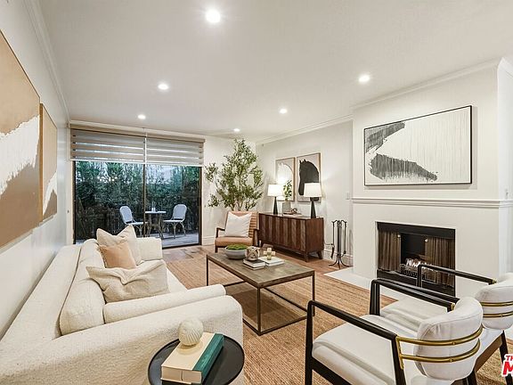 3rd image of 1250 S Beverly Glen Blvd APT 107