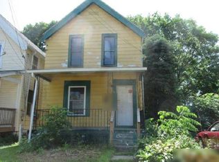 16 Bement Ave, Poughkeepsie, NY 12601