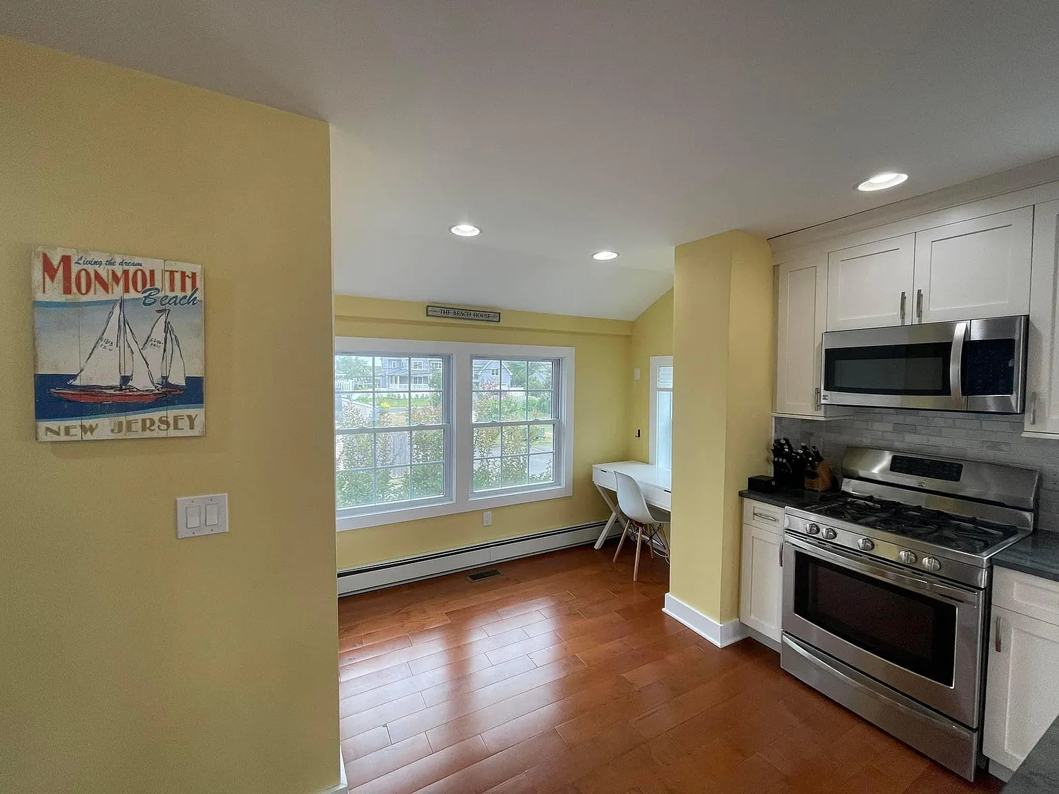 4 bed, 1758 sqft, $3,950 — Photo 4