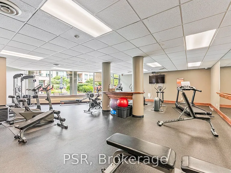 9 Boardwalk Dr #423 — Photo 22
