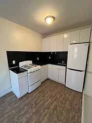 Rented by NYC LUXURY APT RENTALS CO LLC