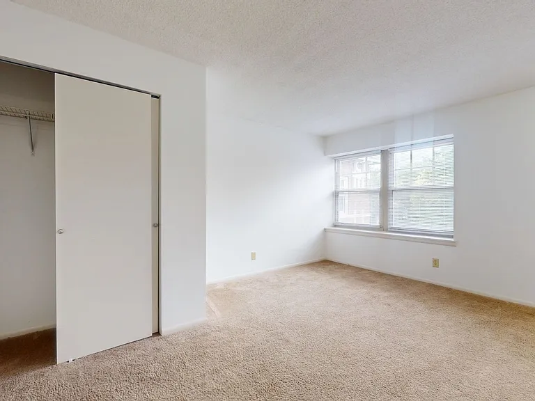 Dining/Living room