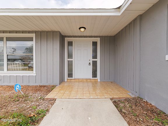 2nd image of 10 FLAMINGO Drive