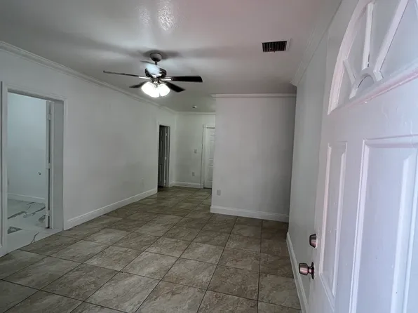15801 NW 18th Ave, Miami Gardens, FL 33054